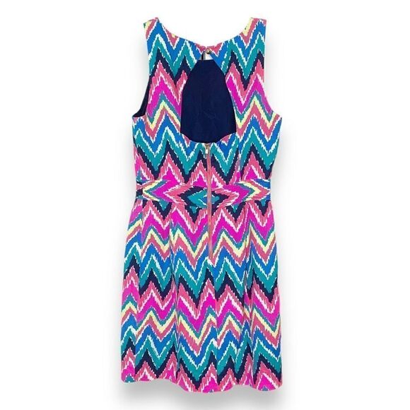 Lilly Pulitzer Kirkland Hearts A Flutter Chevron Keyhole Back Colorful Dress - 4 - Picture 6 of 14
